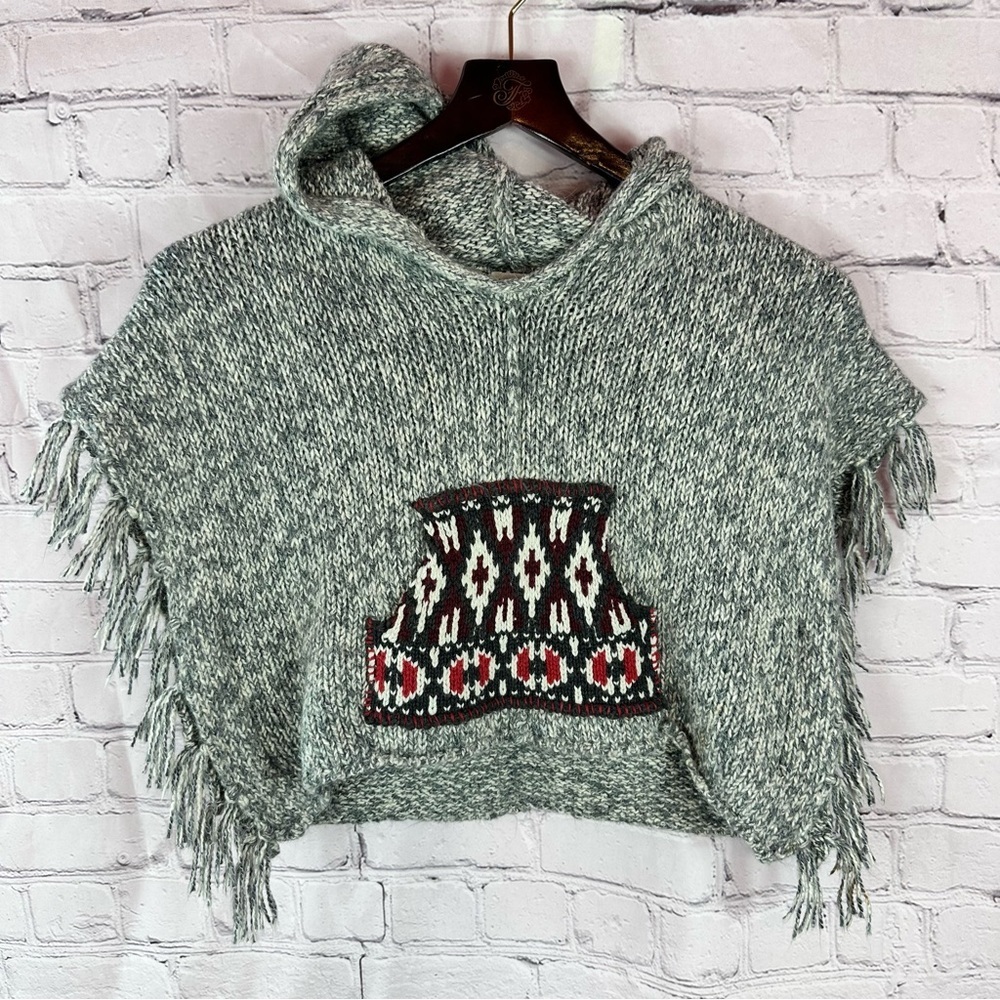 Mimi & Maggie Gray western southwestern boho Poncho sweater Fringe girls one sz